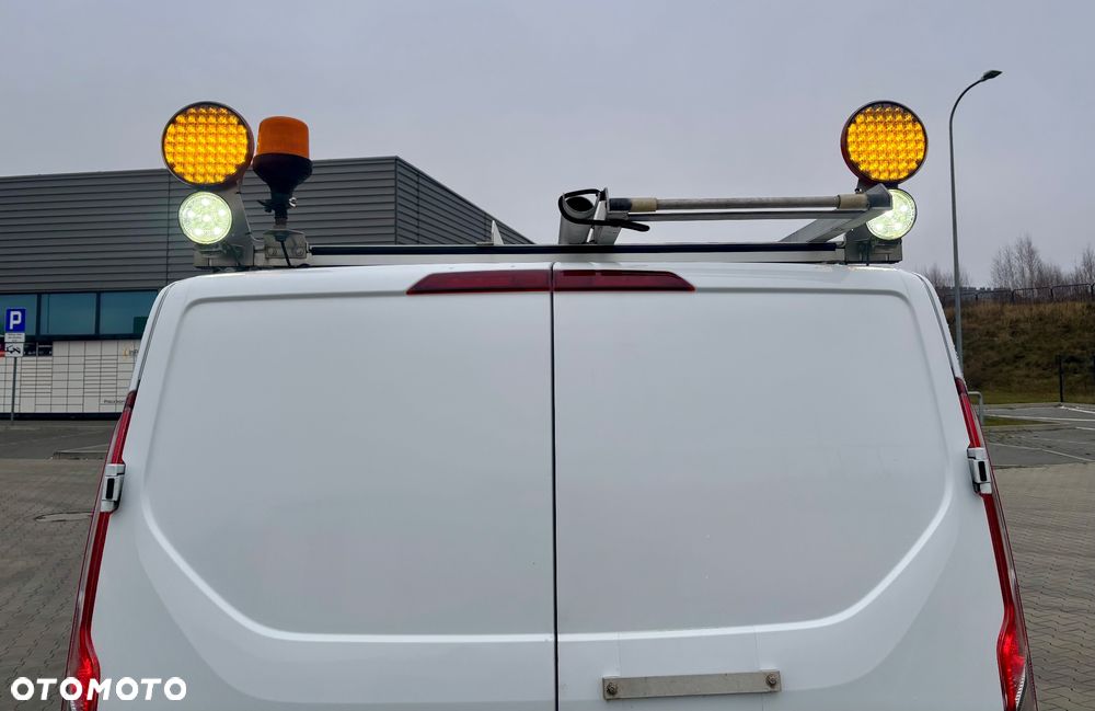 Ford Transit Custom - 10