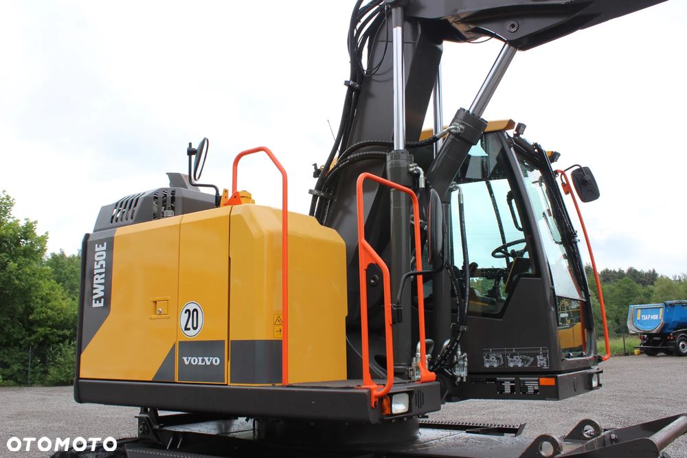 Volvo EWR150e SPROWADZONA/ROTOTILT/NOWE OPONY - 12