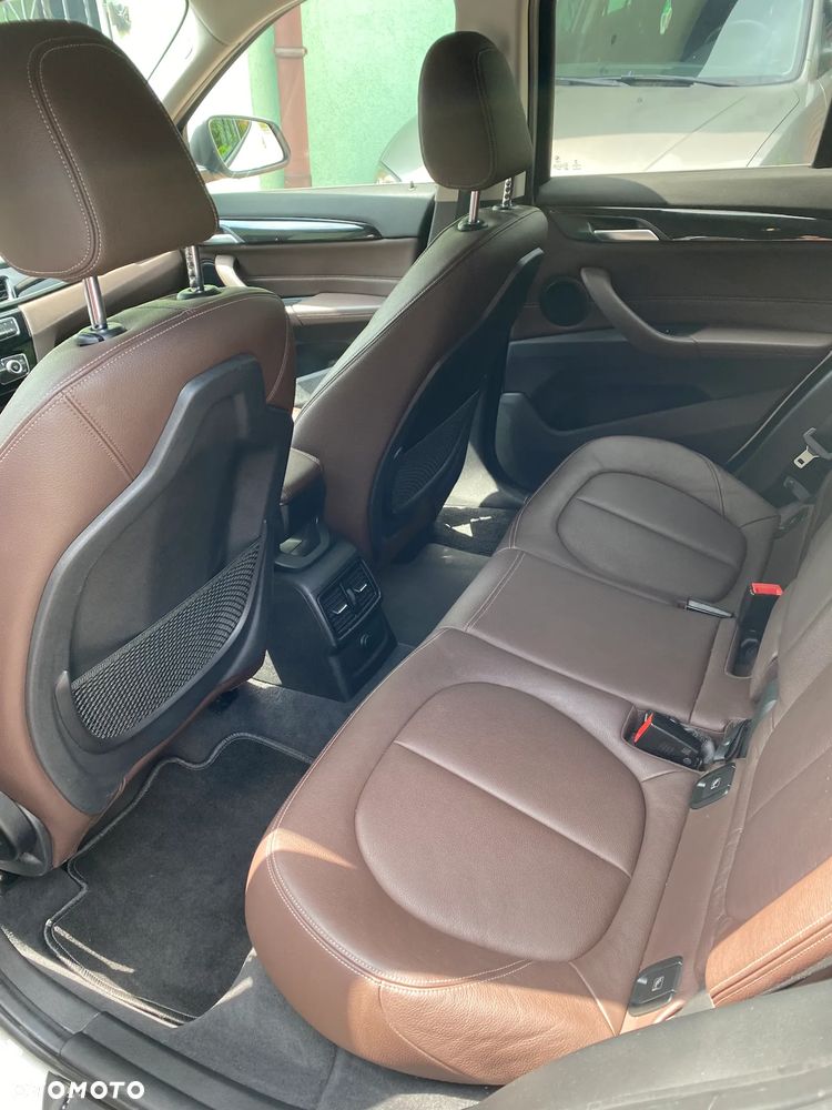 BMW X1 xDrive20d - 7