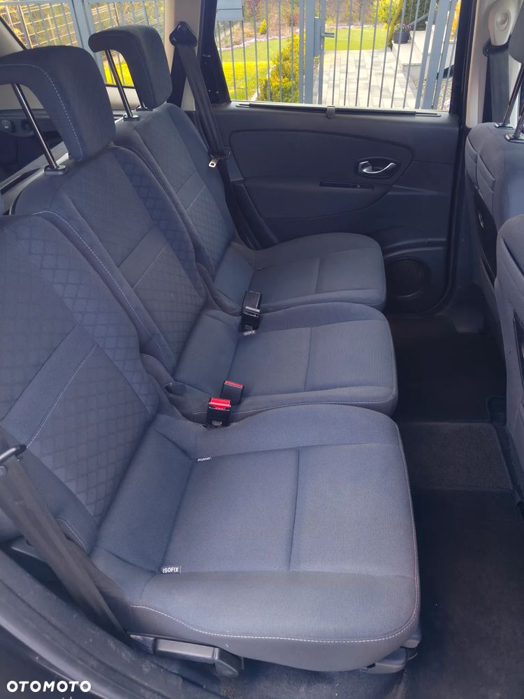 Renault Scenic 1.6 16V 110 Authentique - 12