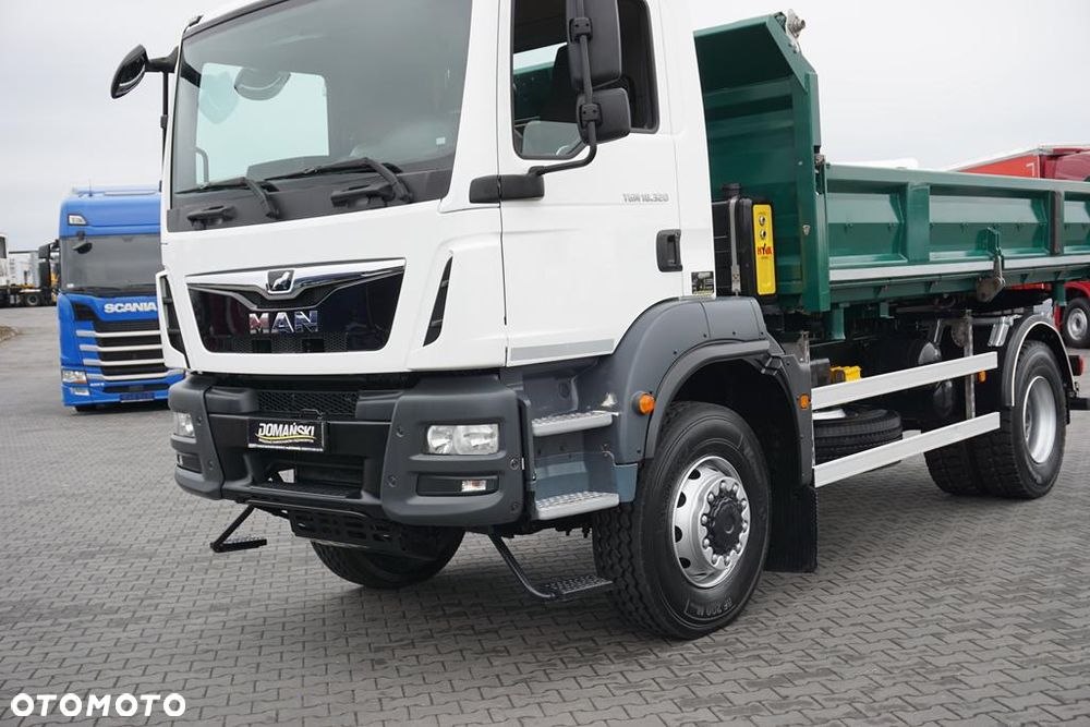 MAN TGM / 18.320 / E 6 / WYWROTKA / 4 X 4 / HYDROBURTA - 20