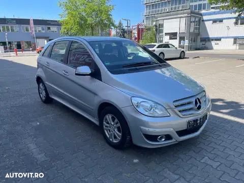 Mercedes-Benz B 180 CDI - 1