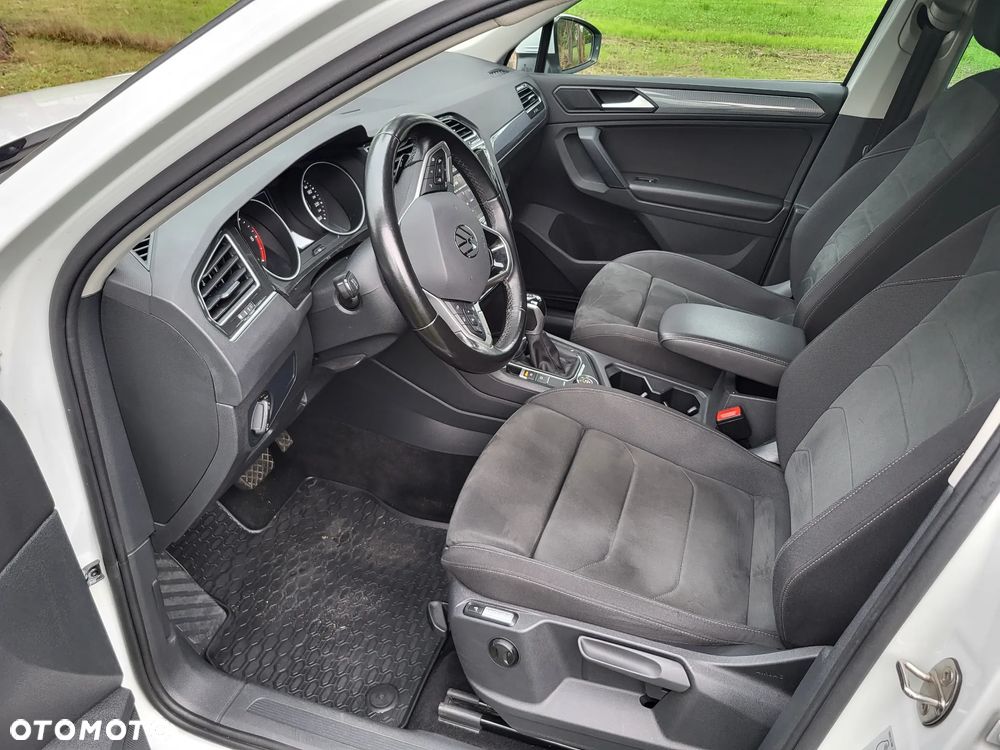 Volkswagen Tiguan 2.0 TDI SCR 4Mot Life DSG - 5