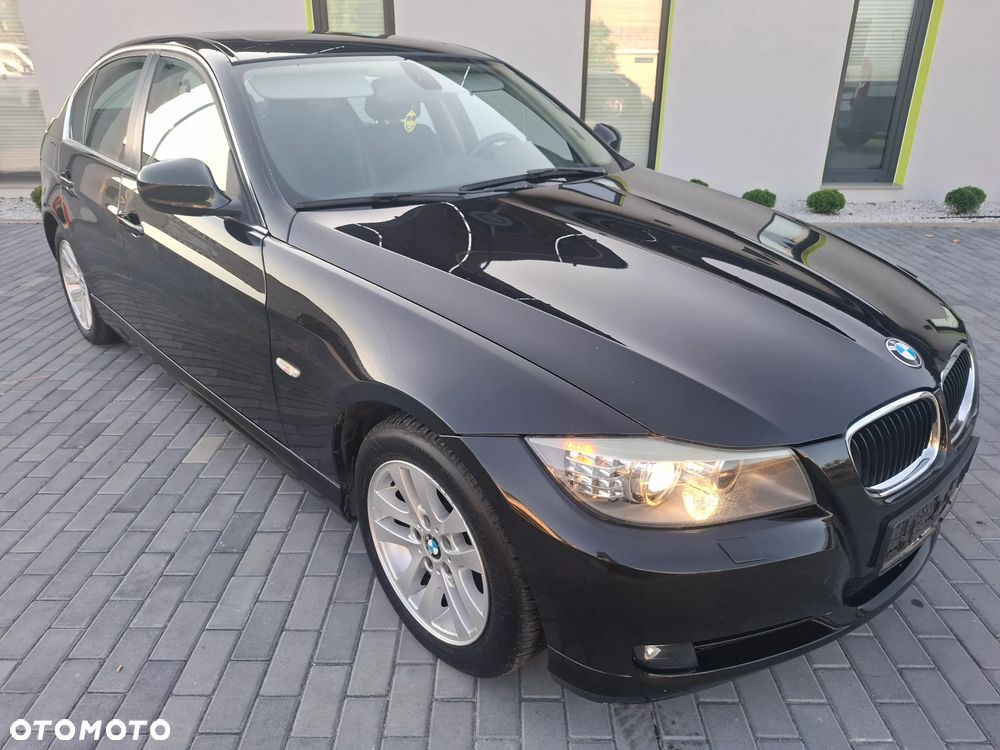 BMW Seria 3 320d xDrive - 3