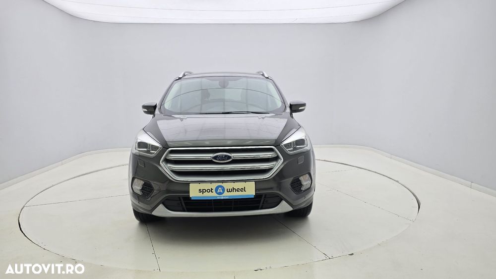 Ford Kuga - 2