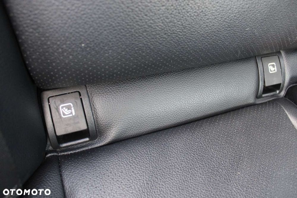 Mercedes-Benz Klasa C - 29