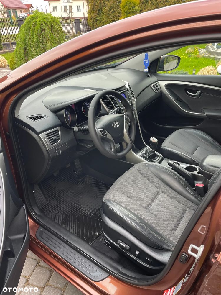 Hyundai i30 1.4 Comfort - 6