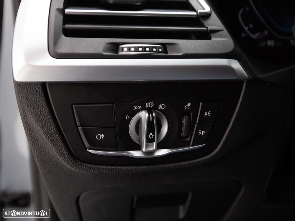 BMW X3 30 e xDrive Pack M - 19