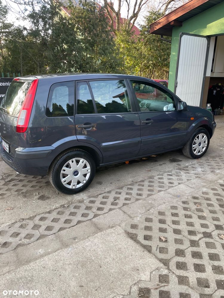 Ford Fusion 1.4 Trend - 4