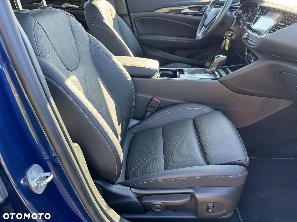 Opel Insignia 2.0 BiTurbo D 4x4 Automatik Ultimate 120 Jahre - 29