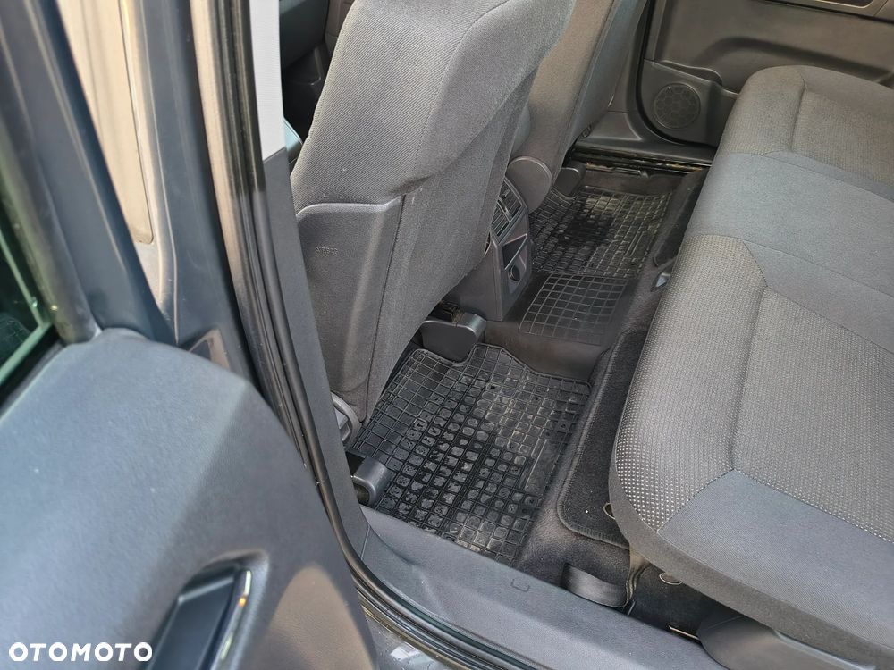 Opel Zafira 1.8 Cosmo EU5 - 25