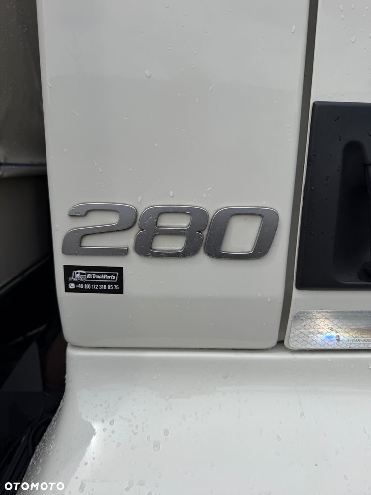 Volvo FL - 18