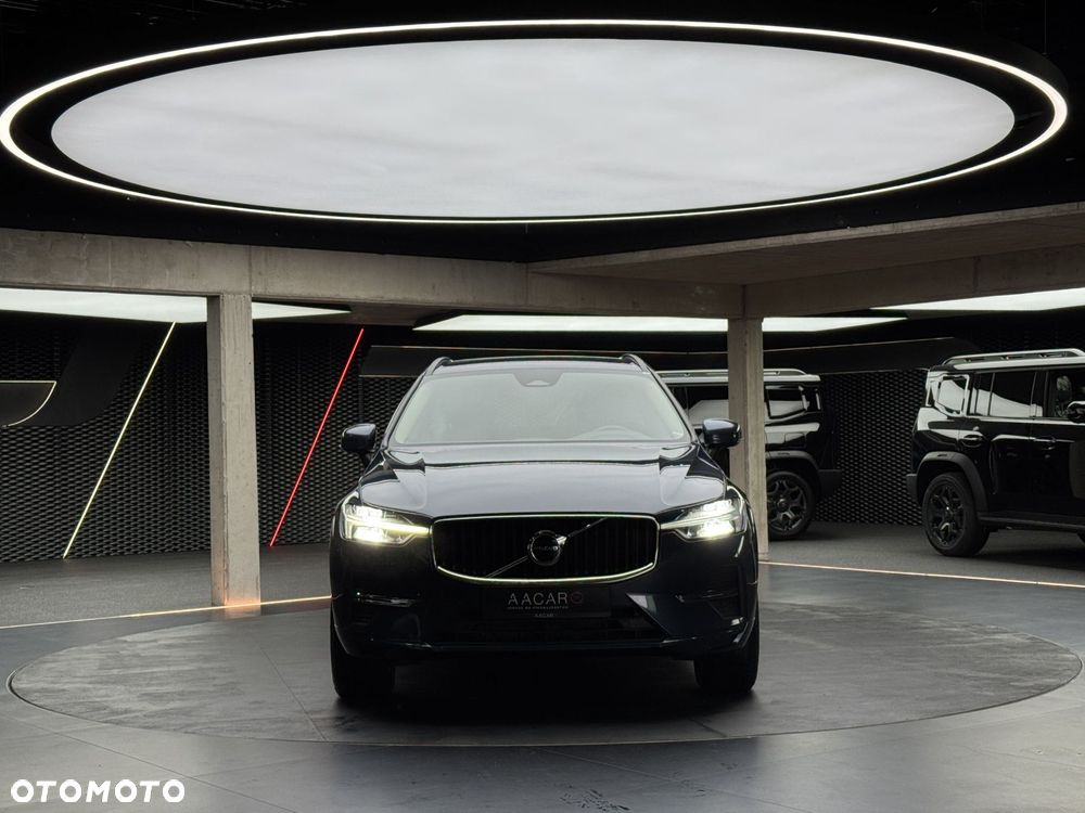 Volvo XC 60 B5 B AWD Momentum Pro - 9
