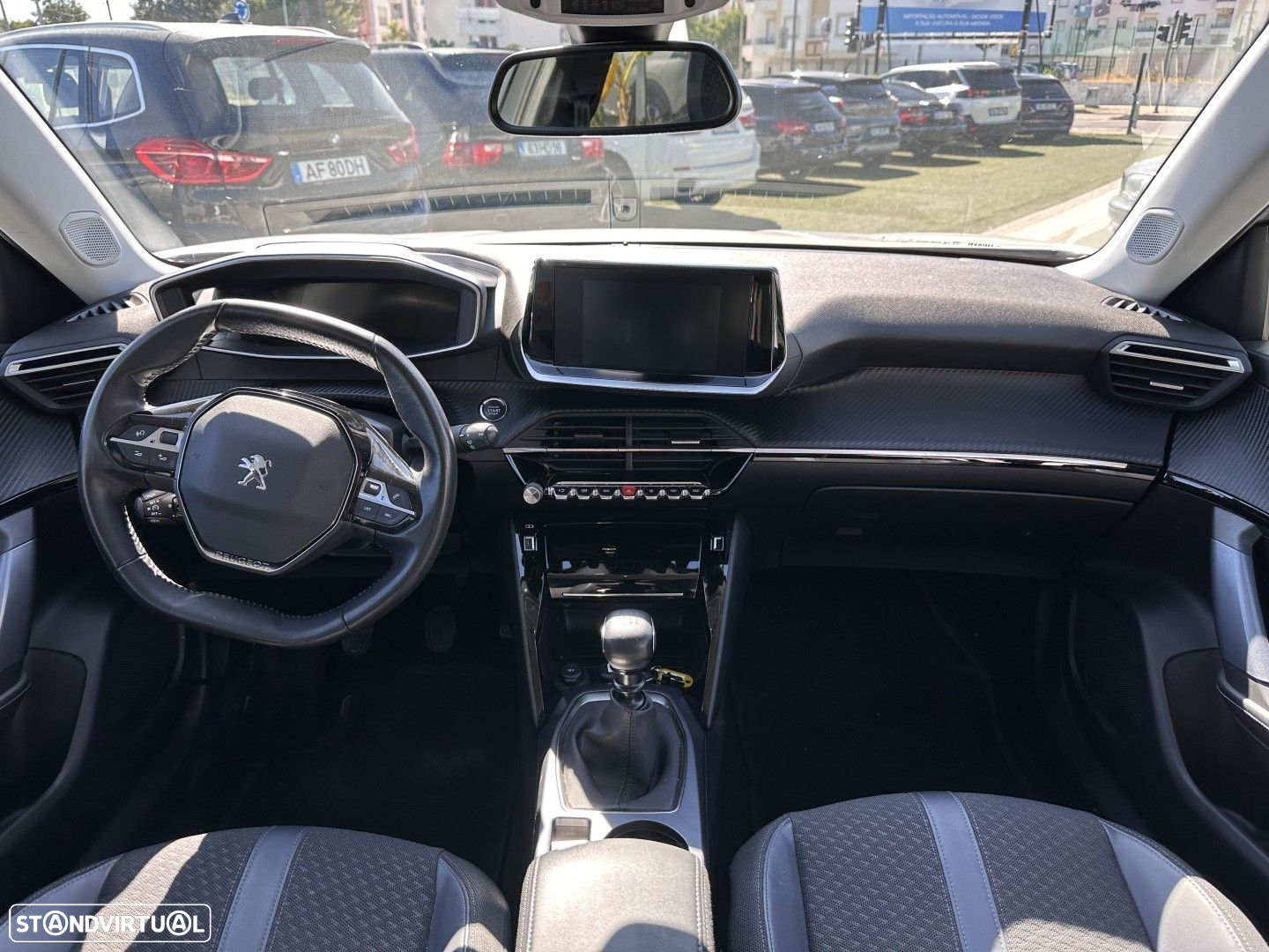 Peugeot 2008 1.2 PureTech Active - 9