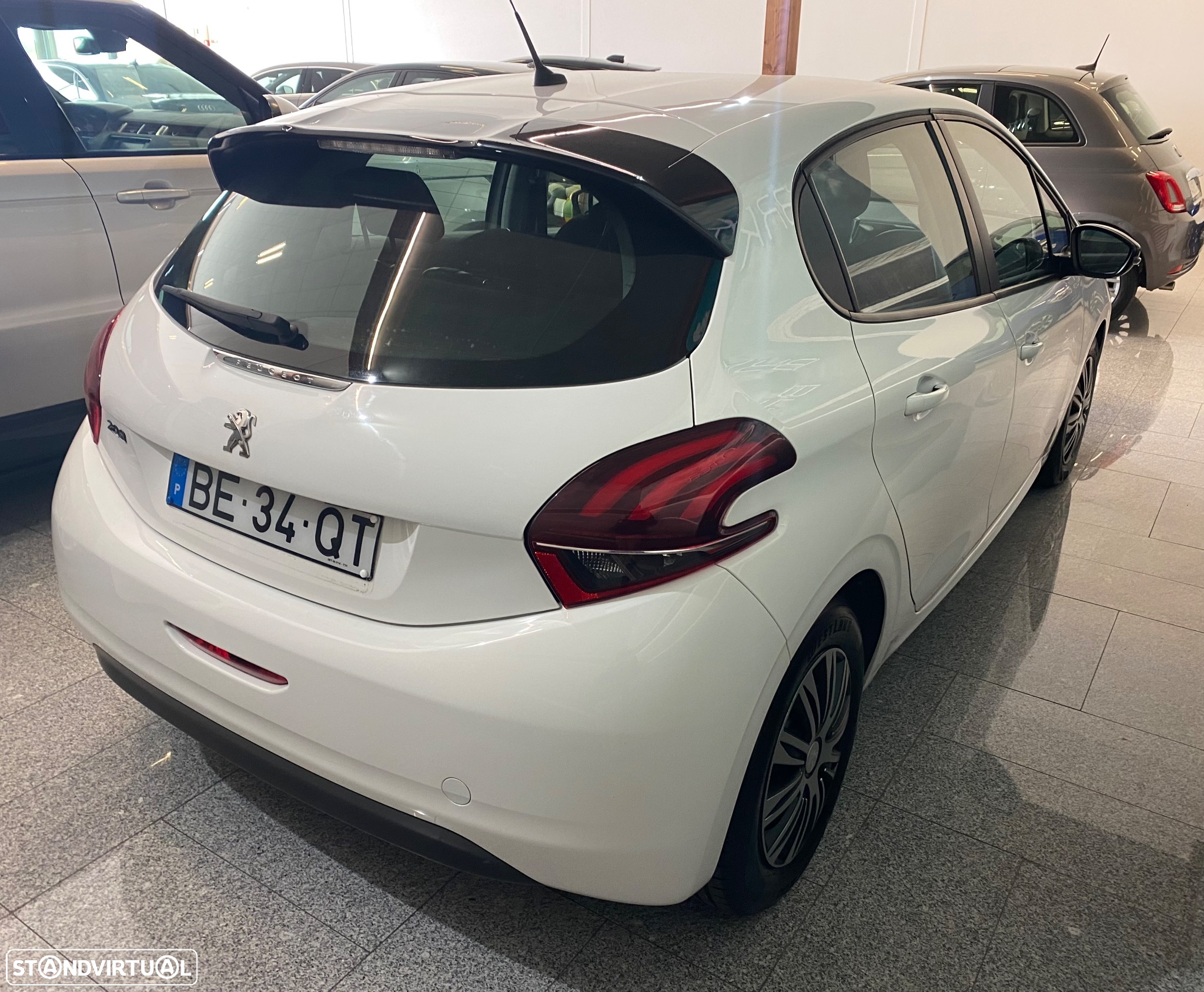 Peugeot 208 1.6 BlueHDi Active - 3