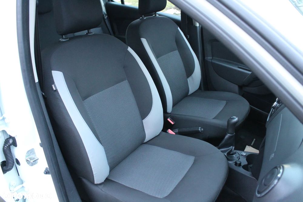 Dacia Sandero 1.2 16V eco2 - 18