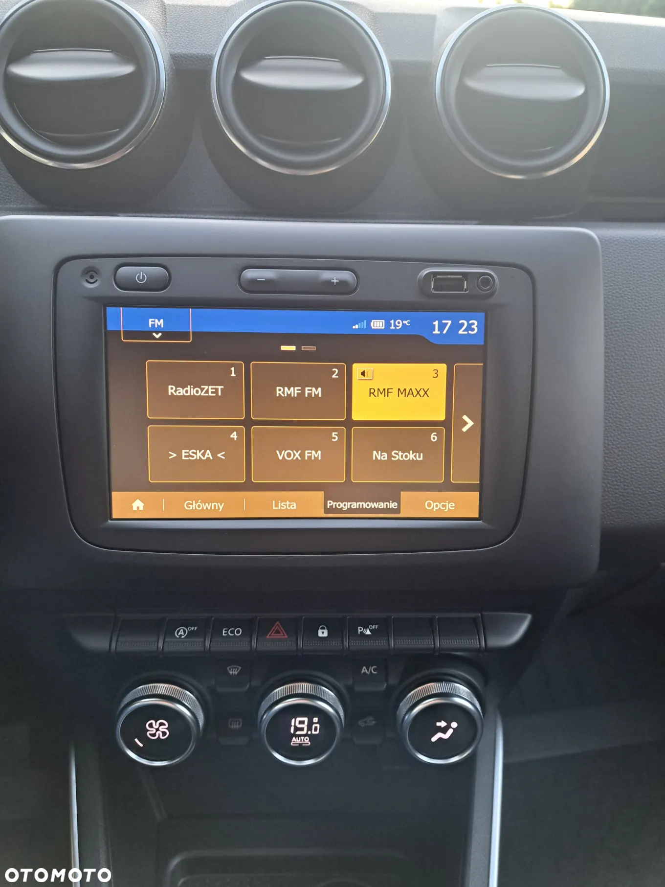 Dacia Duster 1.6 SCe Prestige - 16