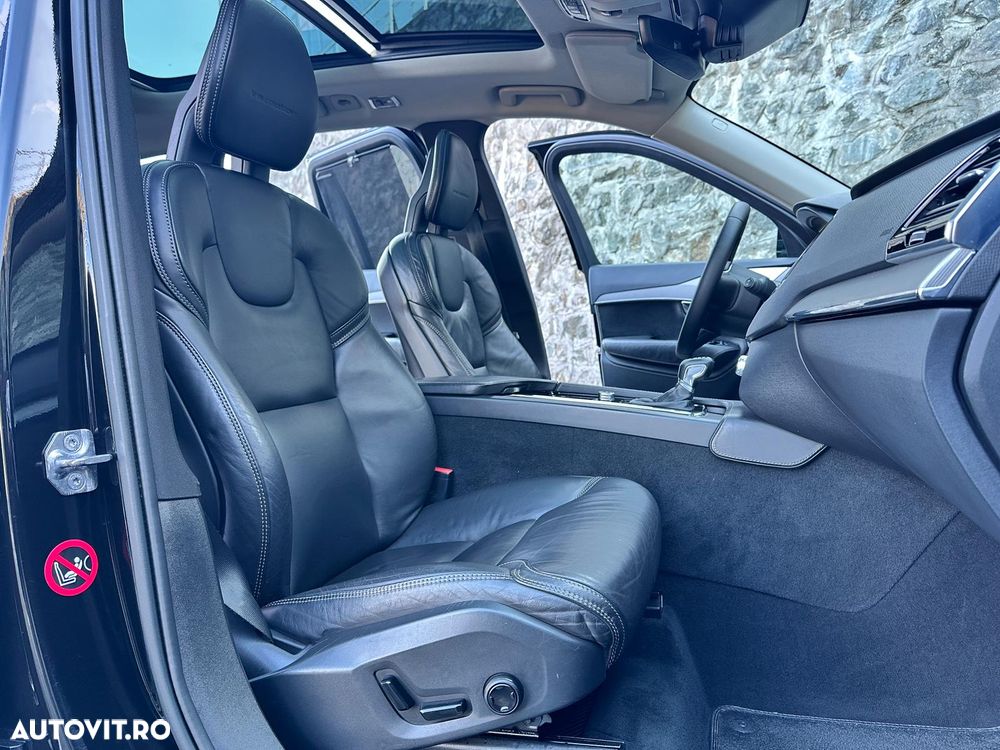 Volvo XC 90 D5 AWD Geartronic Inscription - 25