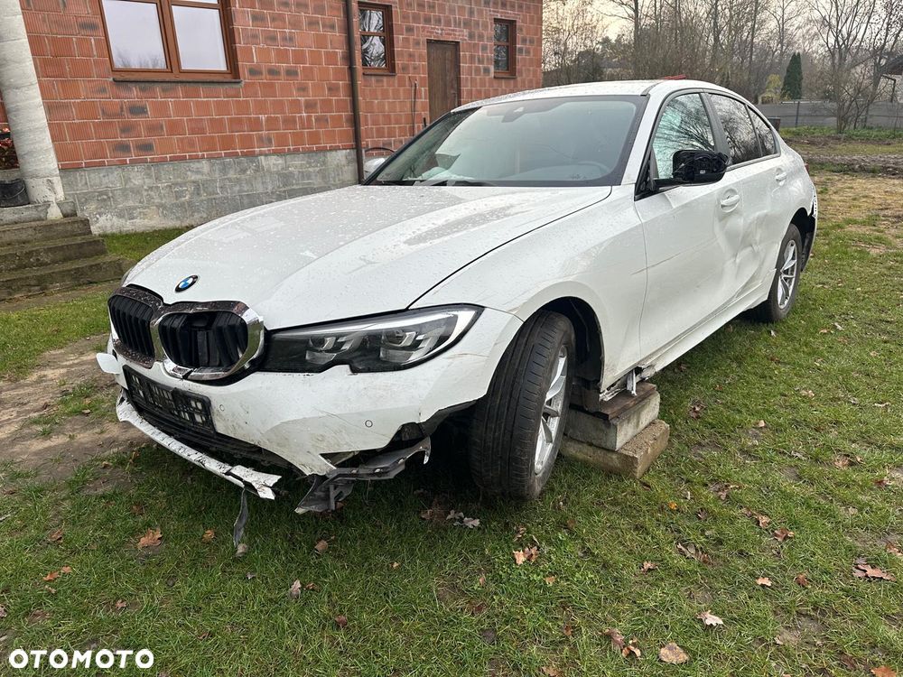 BMW Seria 3 318d - 2