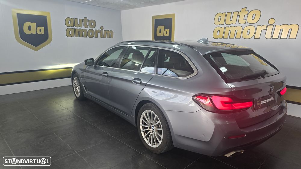 BMW 530 e Line Luxury - 8