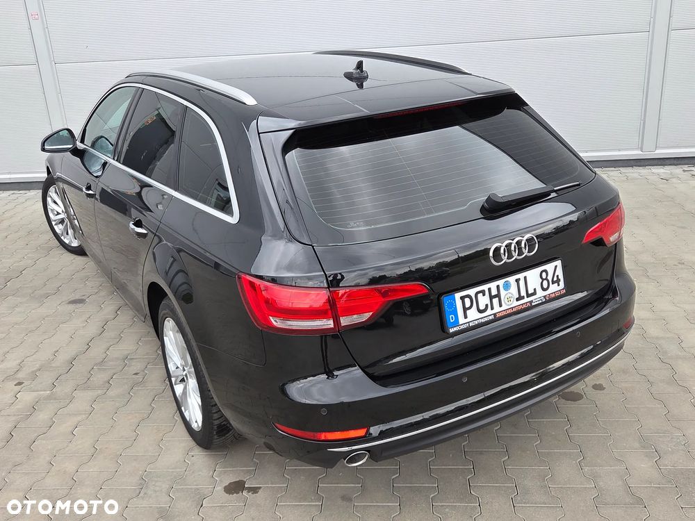 Audi A4 Avant 2.0 TDI ultra S tronic - 17