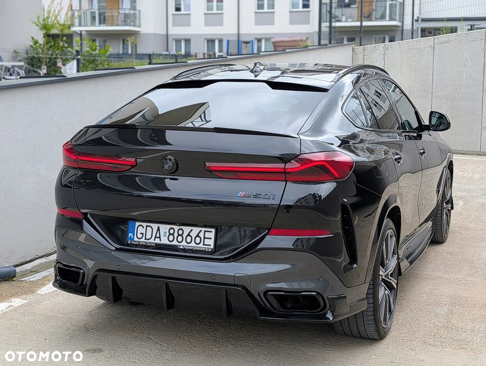 BMW X6 - 12