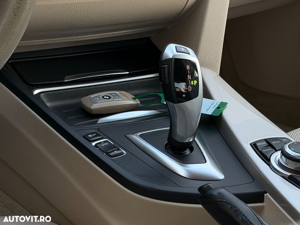 BMW Seria 3 320d Aut. Modern Line - 5