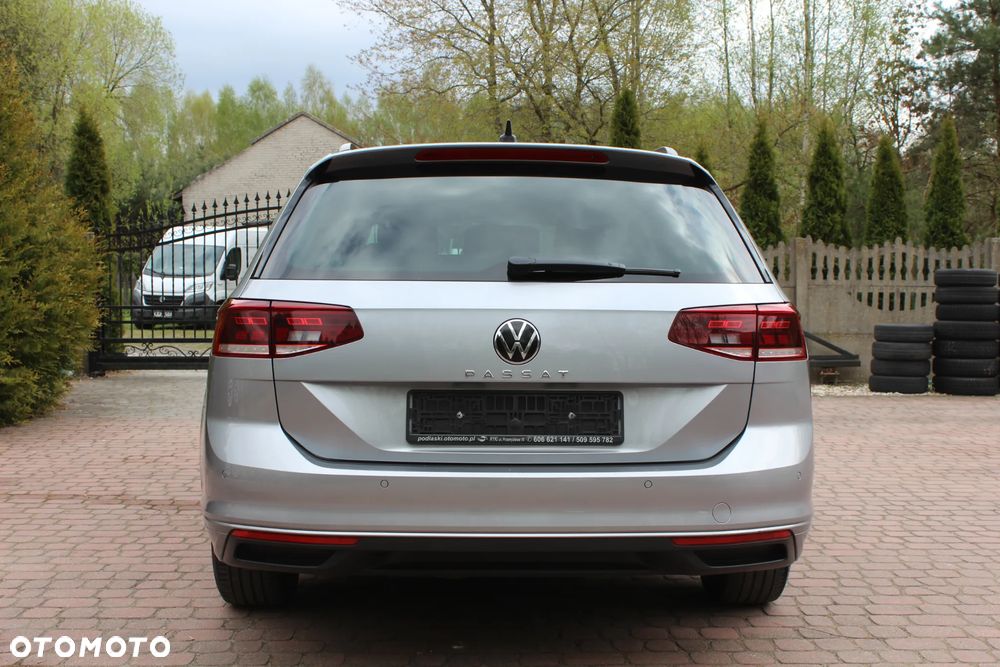Volkswagen Passat 2.0 TDI SCR Trendline DSG - 5