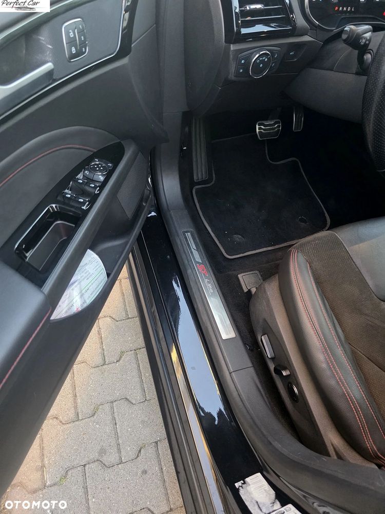 Ford Mondeo SW 2.0 Hybrid ST-Line Plus - 9