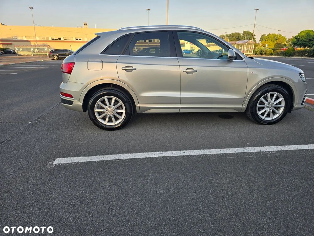 Audi Q3 1.4 TFSI Design S tronic - 4