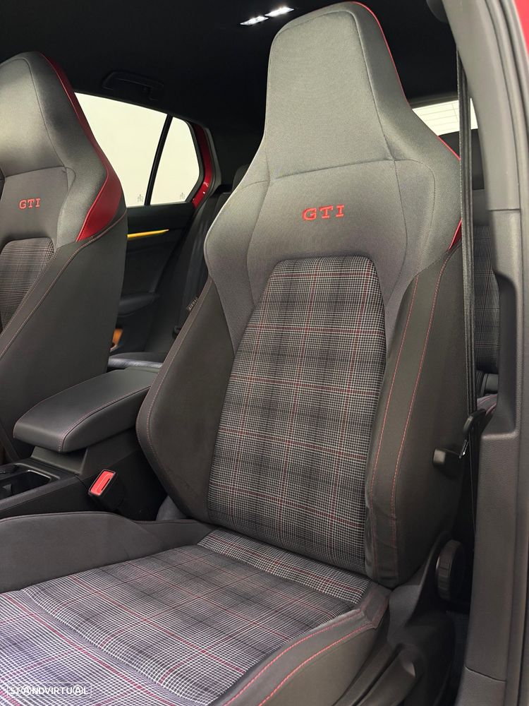 VW Golf 2.0 TSI OPF DSG GTI - 17