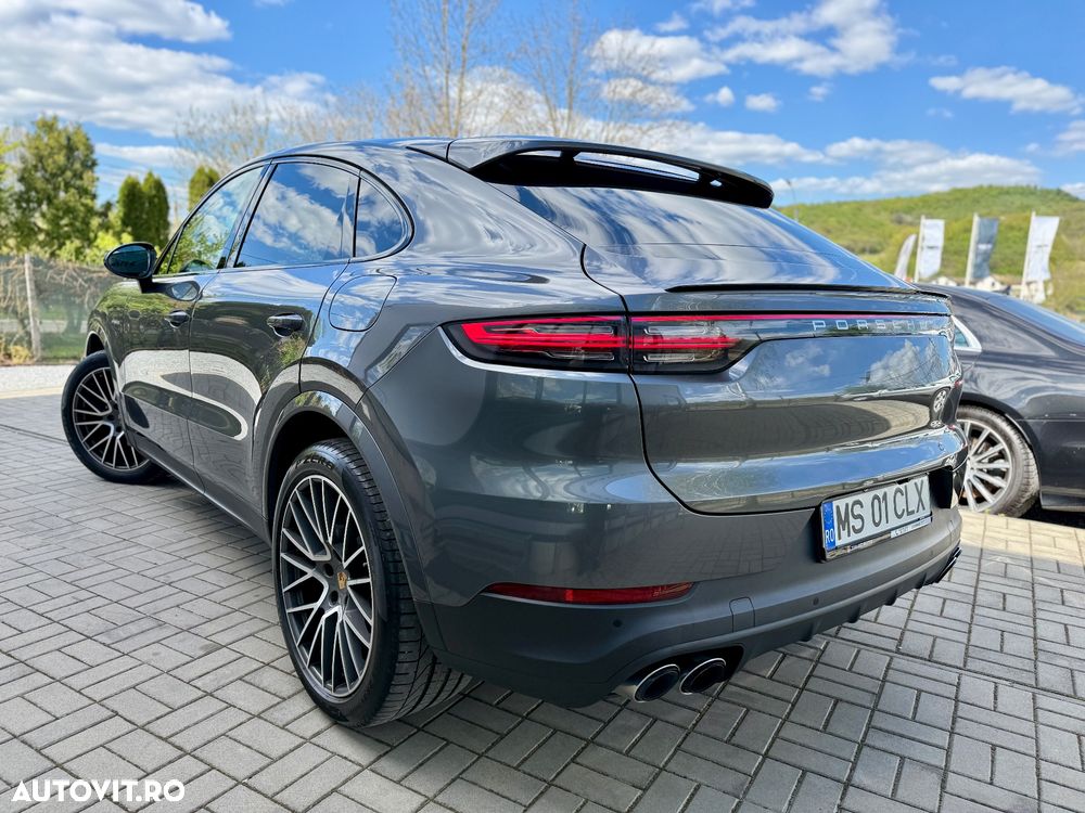 Porsche Cayenne E-Hybrid - 3