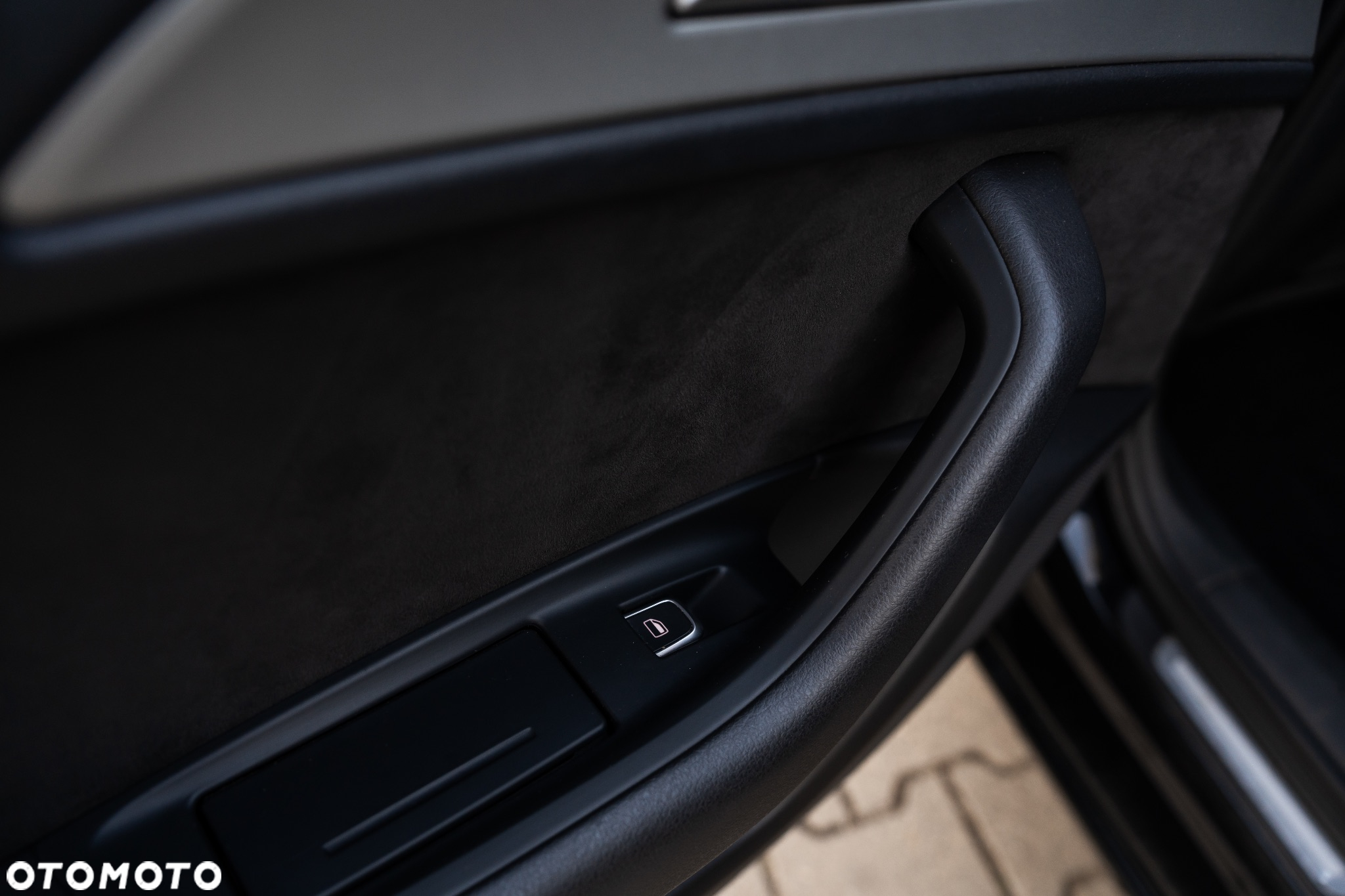 Audi A6 Avant 2.0 TDI Ultra S tronic - 29