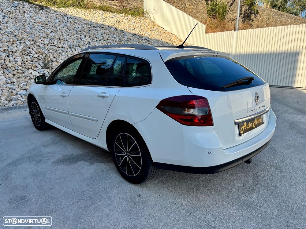 Renault Laguna Break 1.5 dCi SE Black Line 110g - 20