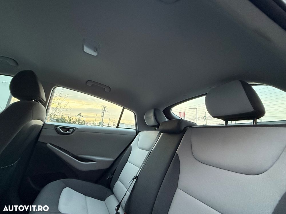 Hyundai IONIQ 1.6 GDI Advantage - 12