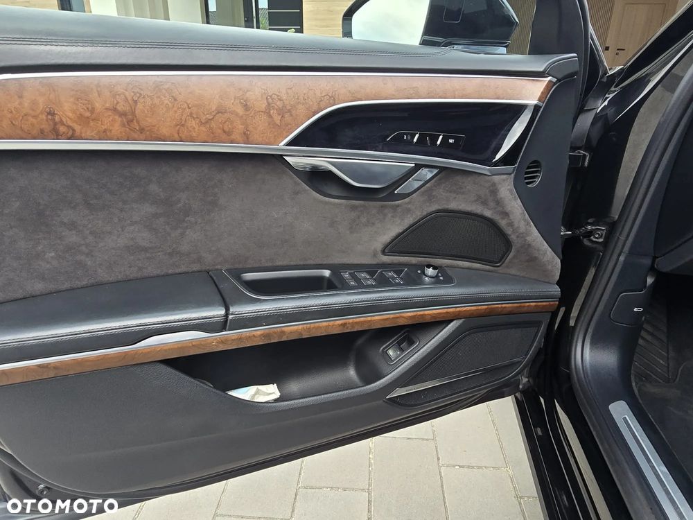 Audi A8 - 18