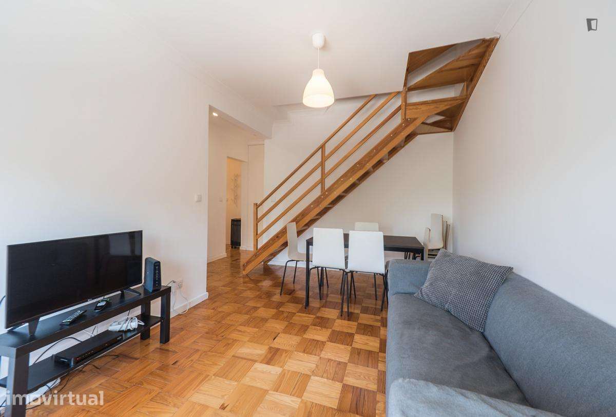 Quarto - localizado em Sete Rios Lisbon - Grande imagem: 2/14