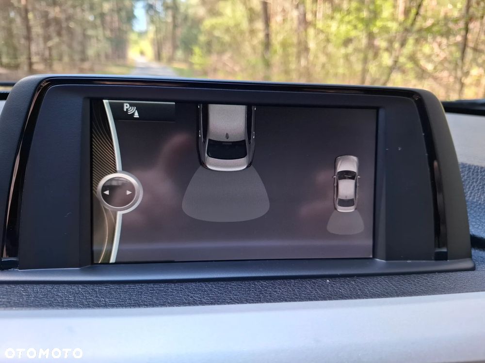 BMW Seria 3 320d - 19