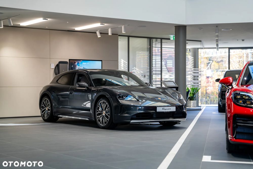 Porsche Taycan 105kWh 4 Cross Turismo - 2