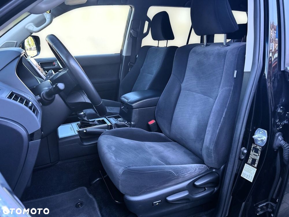 Toyota Land Cruiser LC 2.8 D-4D Prado - 14