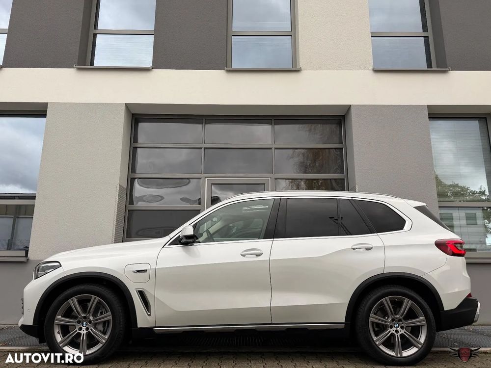 BMW X5 xDrive45e AT PHEV - 4