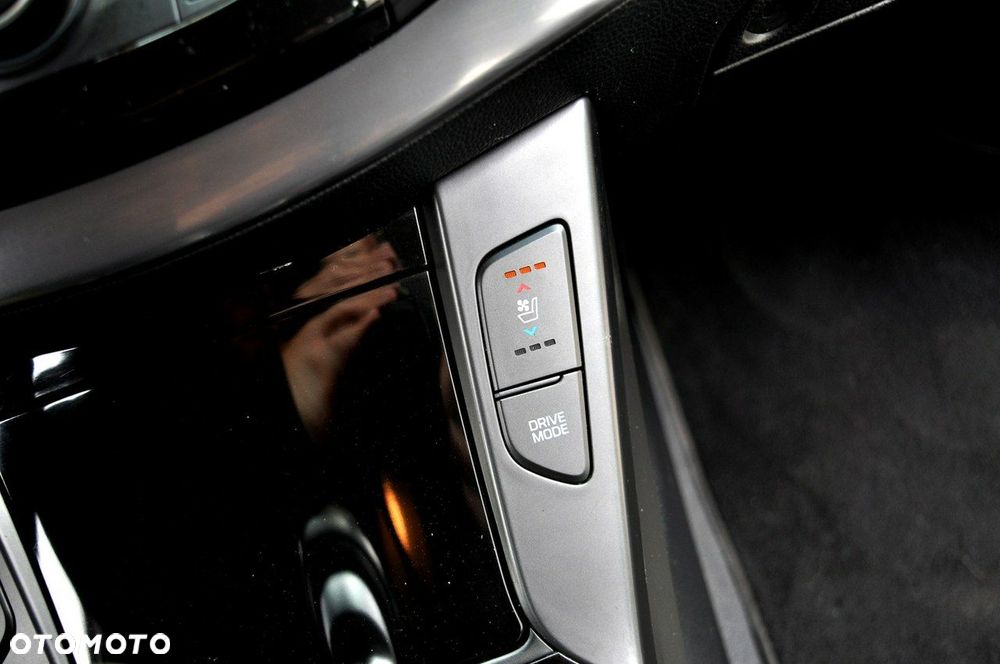 Hyundai i40 Kombi 1.7 CRDi Premium - 20