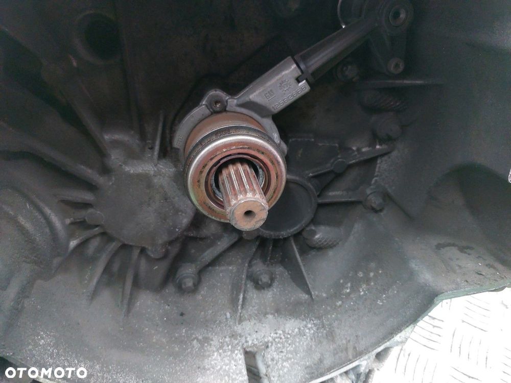 Skrzynia biegów Manualna Chevrolet HHR 2005-2011 2,4 B 61YEC 07124037 - 9