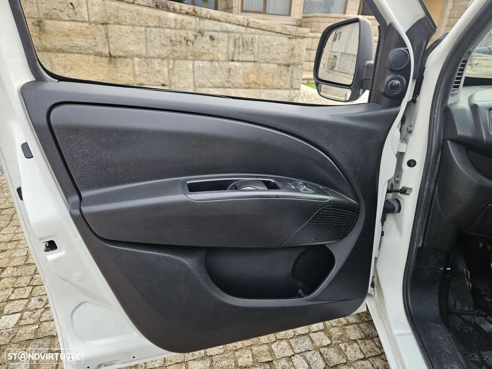 Opel COMBO D VAN - 11