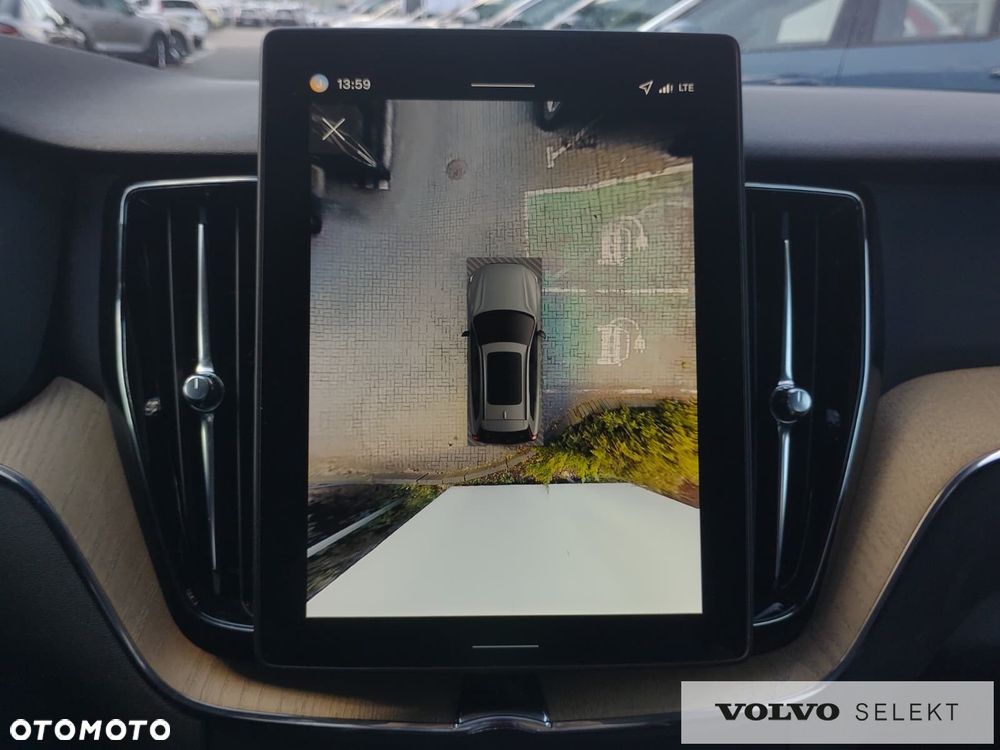 Volvo XC 60 - 31