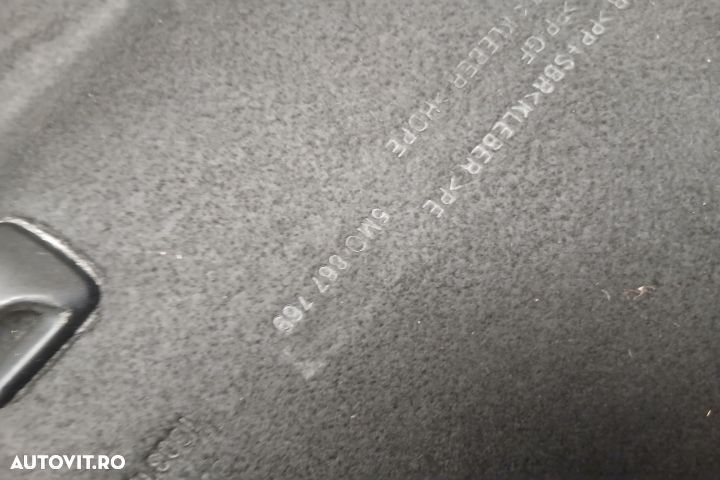 Polita portbagaj 5M0867769 5M0867769 Volkswagen VW Golf 5 [2003 - 200 - 3