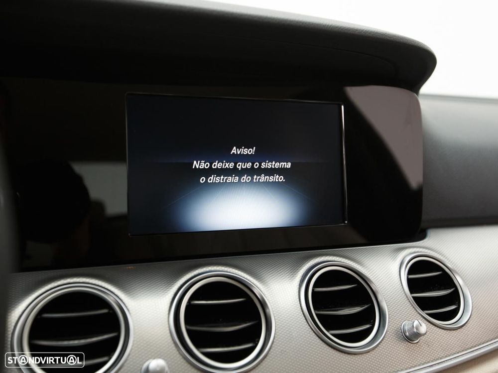 Mercedes-Benz E 220 - 20