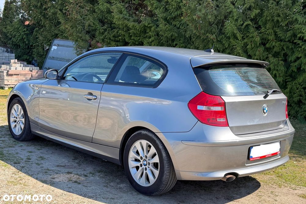 BMW Seria 1 118d - 19
