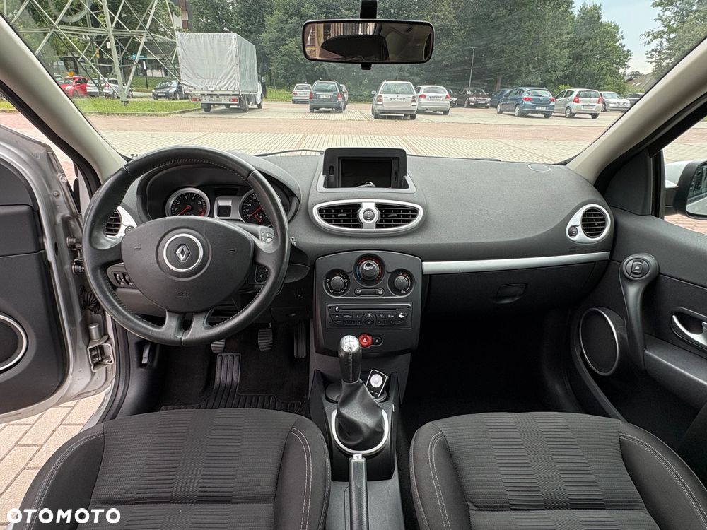 Renault Clio 1.2 TCE Authentique - 4