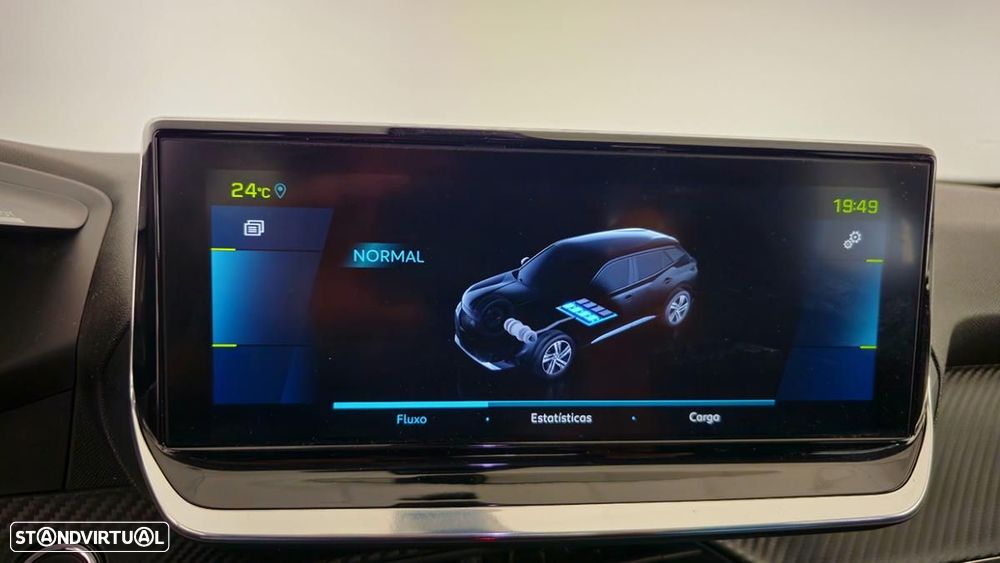 Peugeot e-2008 Allure - 14